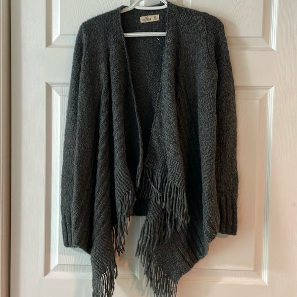 Hollister cardigan